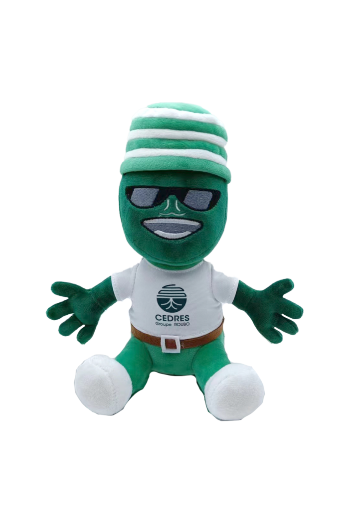 Réalisation Peluche Cèdres Roubo par Planète Peluches