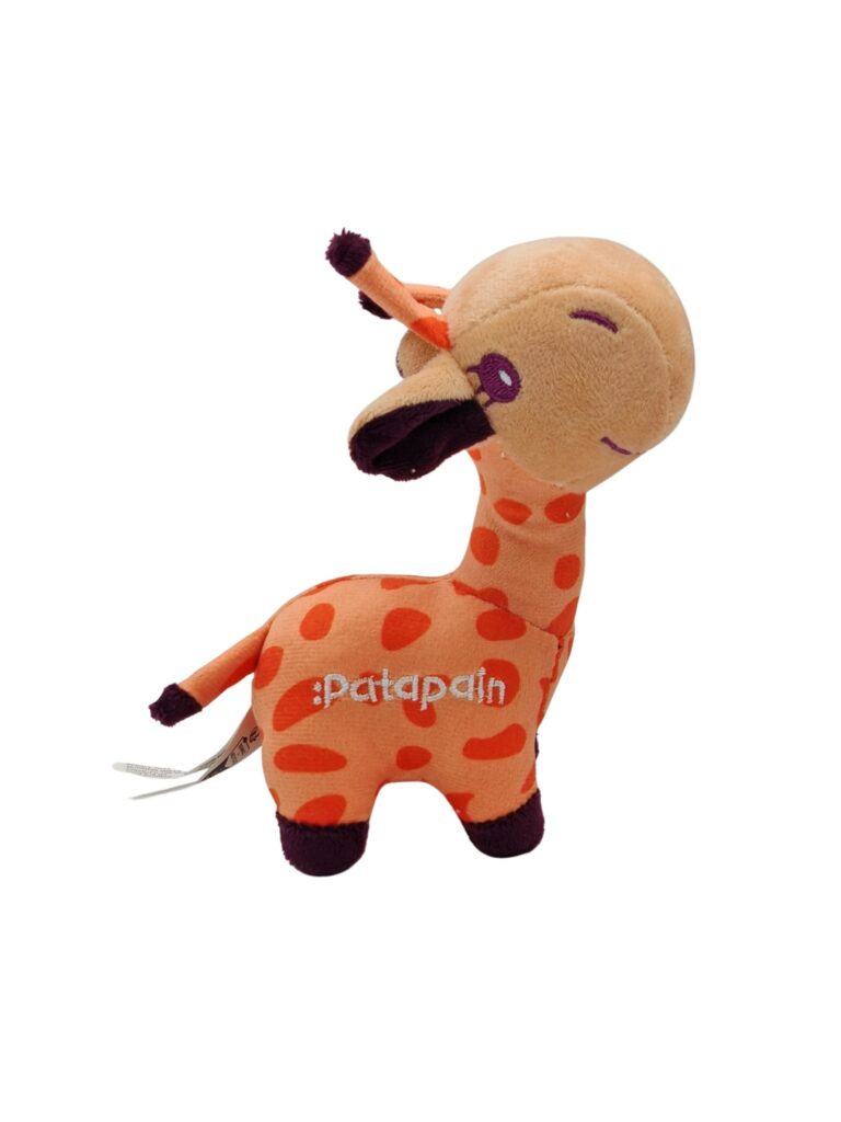 Réalisation Peluche girafe PATAPAIN par Planète Peluches